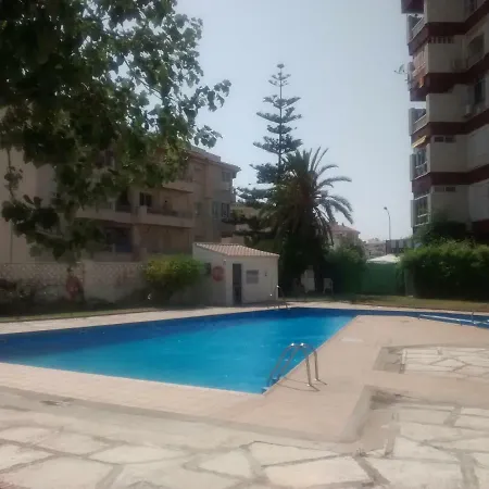 Beach & Pool Apartment - Nerja